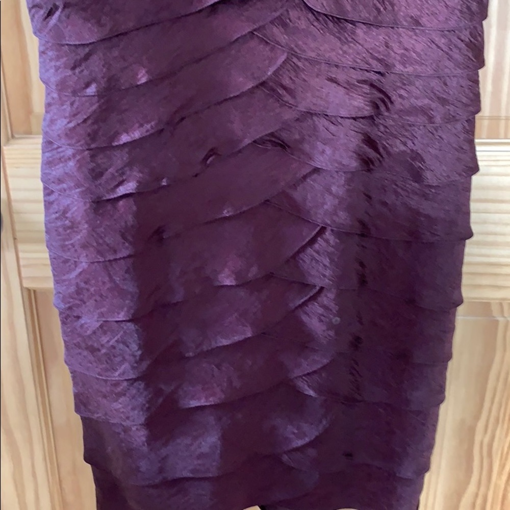 Dress - Picture 5 of 10